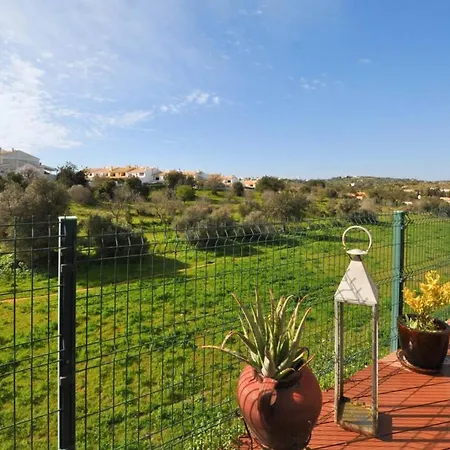 Cozy Townhouse, Ideal For Families فيلة